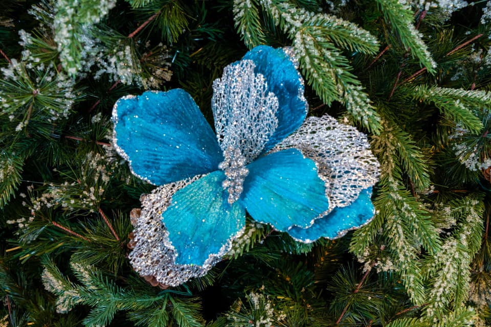 Decoratiune pentru brad in forma de floare, culoare albastru, dimensiune 27x40cm, HB-527